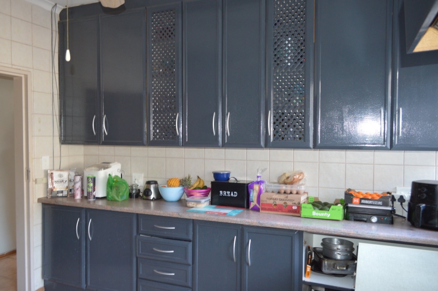 3 Bedroom Property for Sale in Flamwood North West